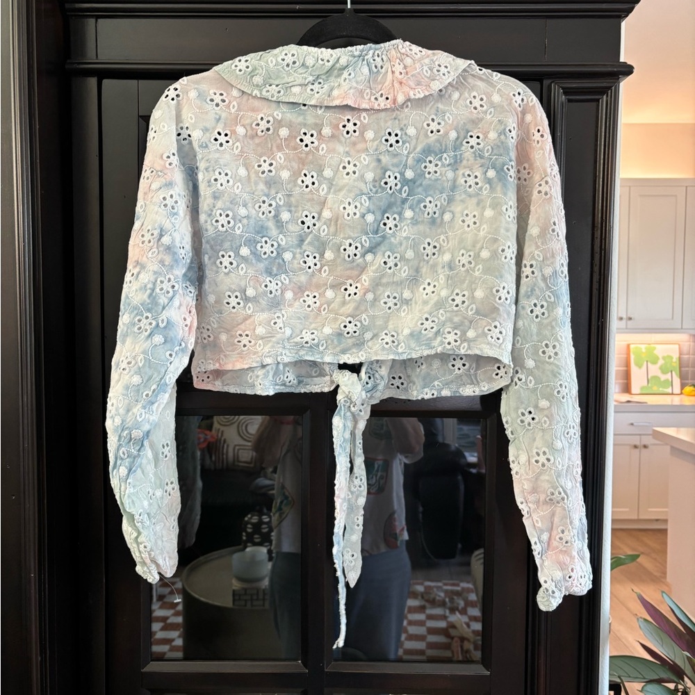 SURF GYPSY Tie Dye Eyelet Crop Top - Picture 4 of 10